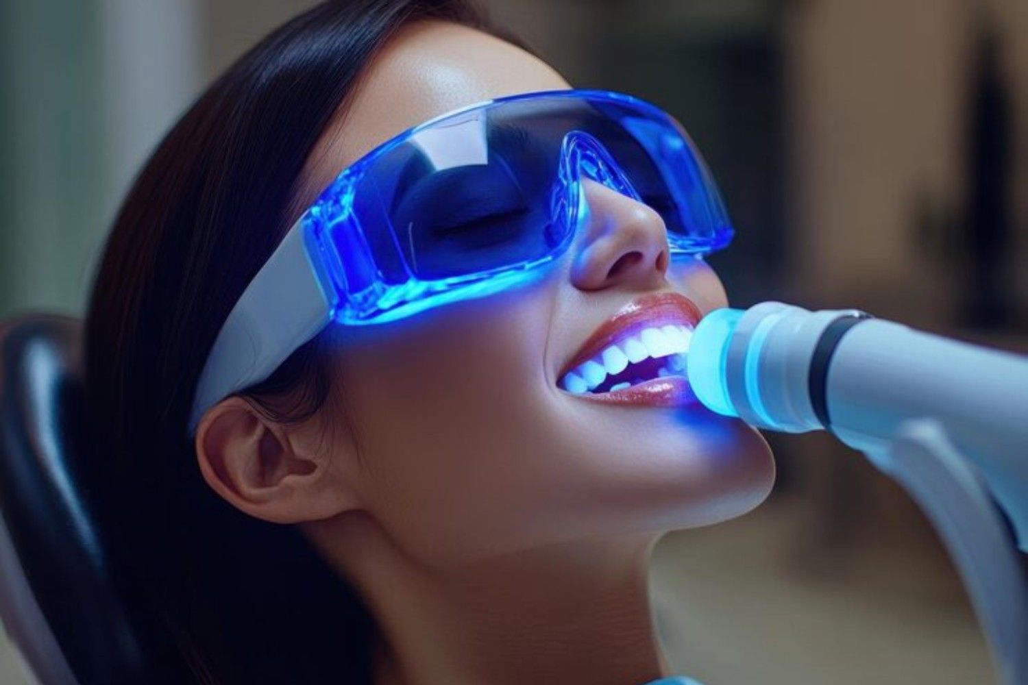 How Long Teeth Whitening Lasts: Factors & Care Tips